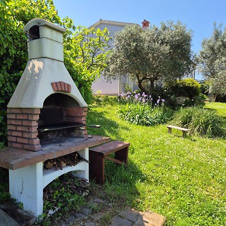 Vito&Maria Eco Friendly Accommodation Banjole Esterno foto